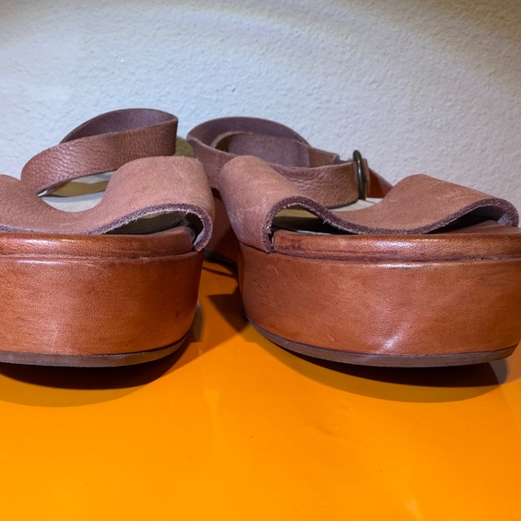 SEYCHELLES Monogram Flatform Brown Pebbled Leather Sandals Size 8.5 - Picture 9 of 12